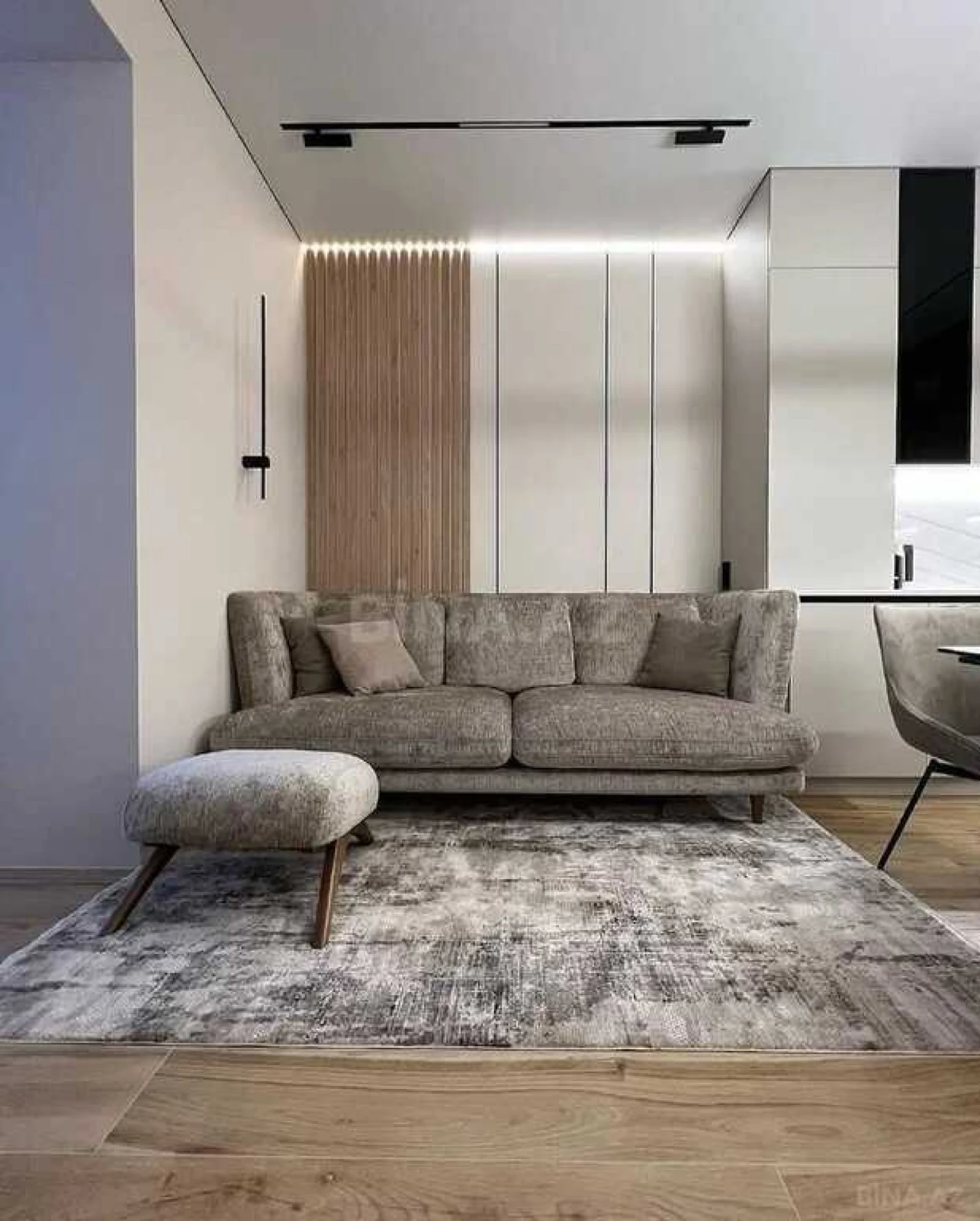 Kirayə verilir 2 otaqlı mənzil 66 m²