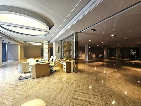 Satılır obyekt 1400 m²