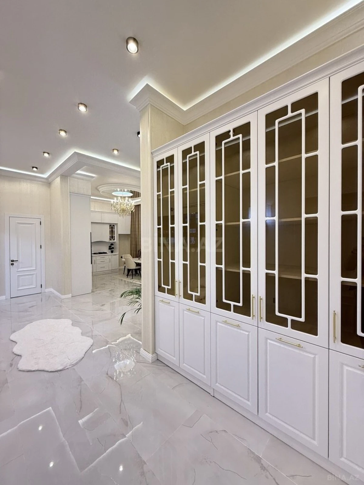 Satılır 4 otaqlı həyət evi 200 m²