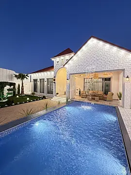 Satılır 4 otaqlı həyət evi 200 m² — Bakı, Mərdəkan 4 otaq 200.00 m²