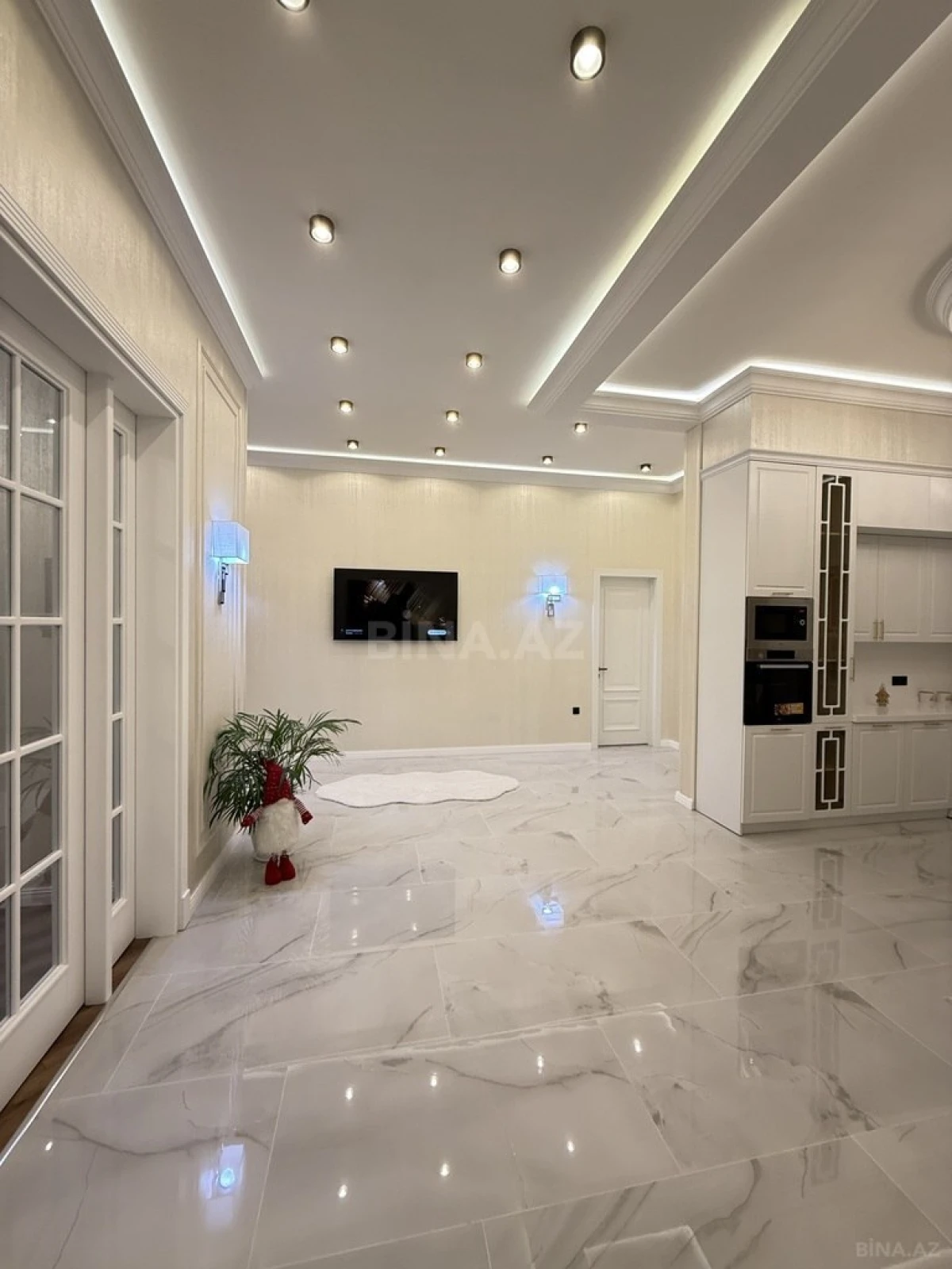 Satılır 4 otaqlı həyət evi 200 m²