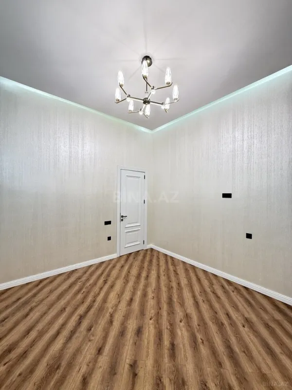 Satılır 4 otaqlı həyət evi 200 m²