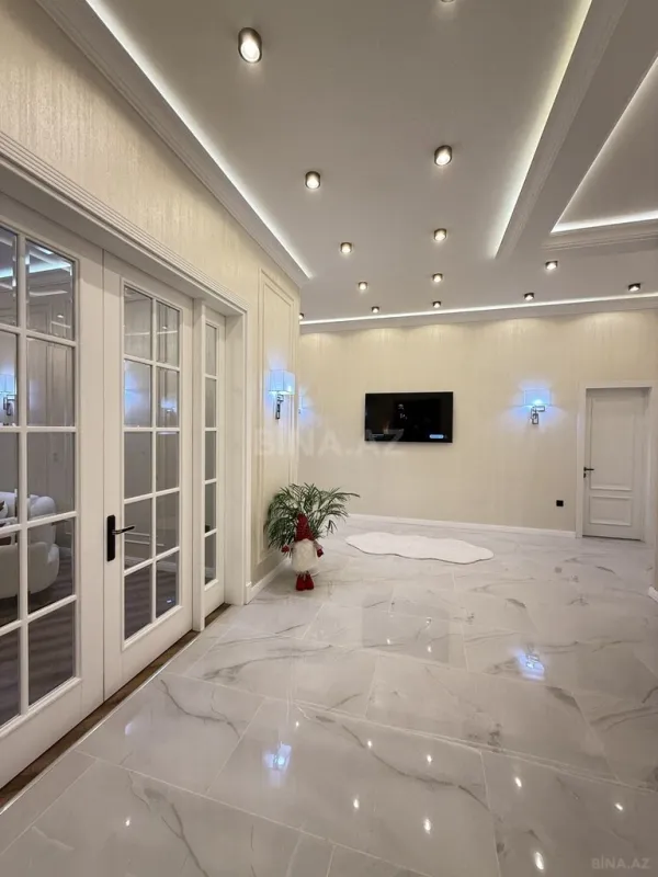 Satılır 4 otaqlı həyət evi 200 m²