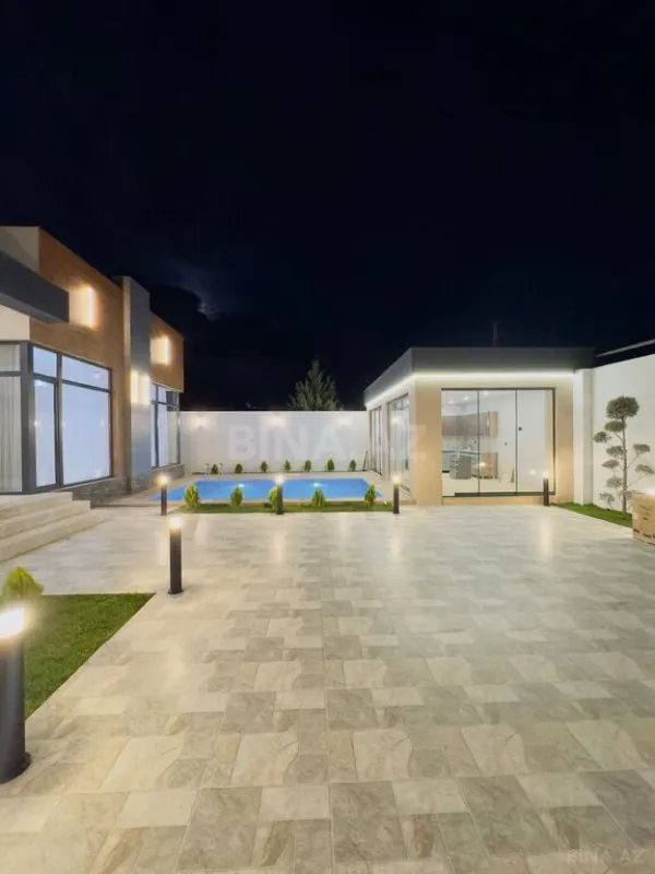 Satılır 4 otaqlı həyət evi 220 m²