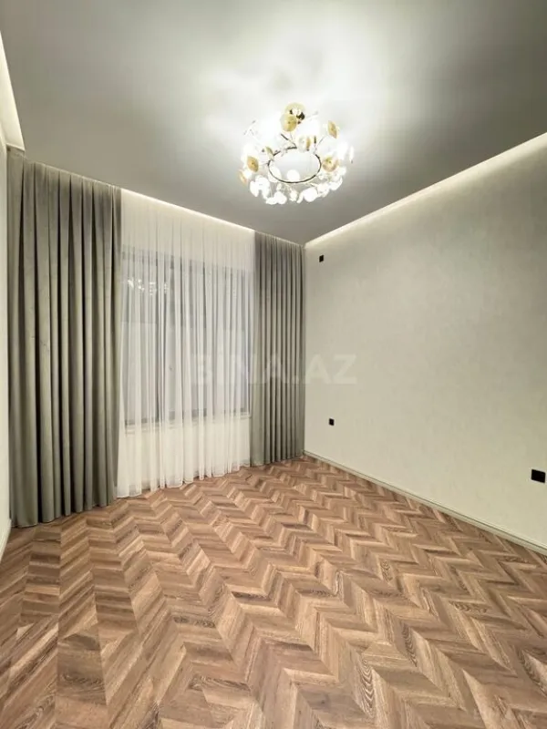 Satılır 4 otaqlı həyət evi 220 m²
