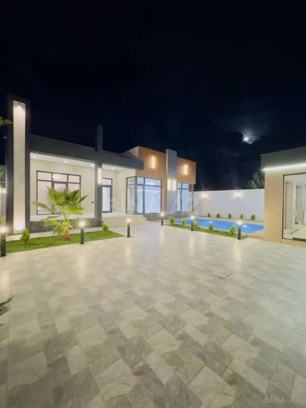 Satılır 4 otaqlı həyət evi 220 m²