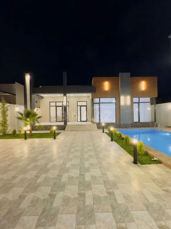 Satılır 4 otaqlı həyət evi 220 m²