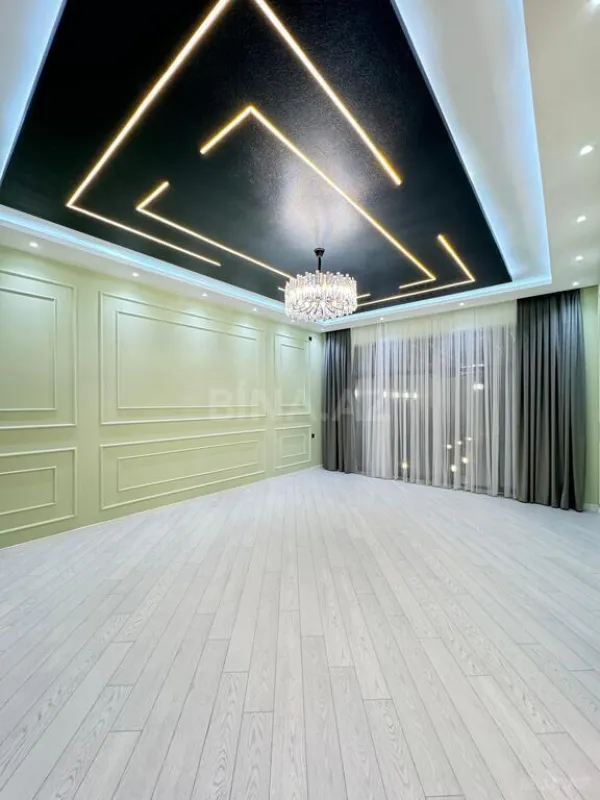 Satılır 4 otaqlı həyət evi 200 m²