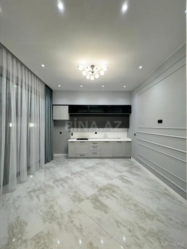 Satılır 4 otaqlı həyət evi 200 m²