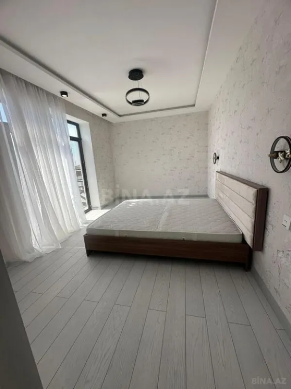 Kirayə verilir 4 otaqlı həyət evi 350 m²