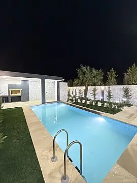 Satılır 4 otaqlı həyət evi 150 m²