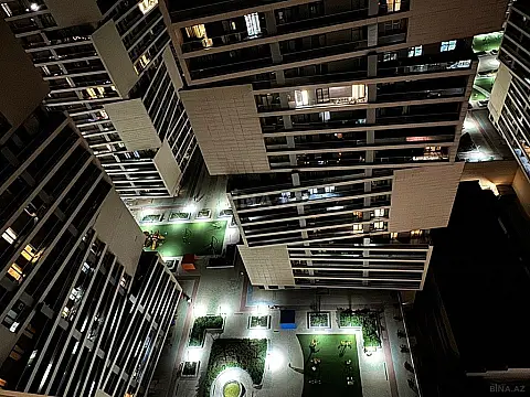 Kirayə verilir 4 otaqlı mənzil 180 m² — Bakı 4 otaq 180.00 m²