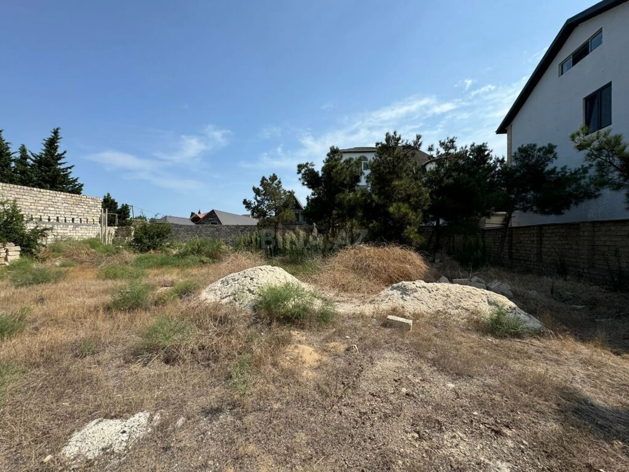 Satılır torpaq sahəsi 12 m²