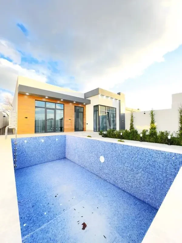 Satılır 4 otaqlı həyət evi 150 m²