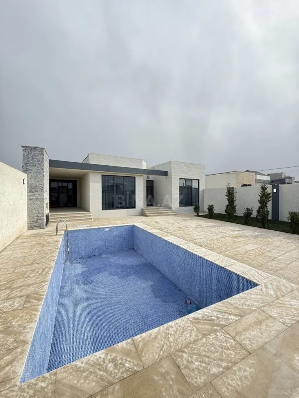 Satılır 4 otaqlı həyət evi 175 m²