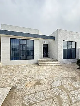 Satılır 4 otaqlı həyət evi 175 m²