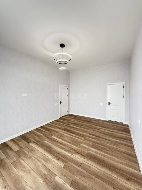 Satılır 4 otaqlı həyət evi 175 m²