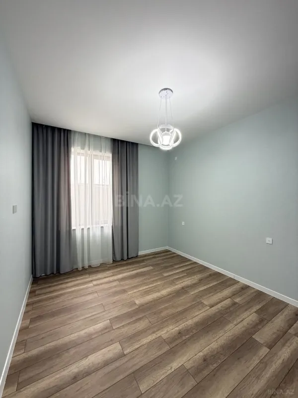 Satılır 4 otaqlı həyət evi 175 m²