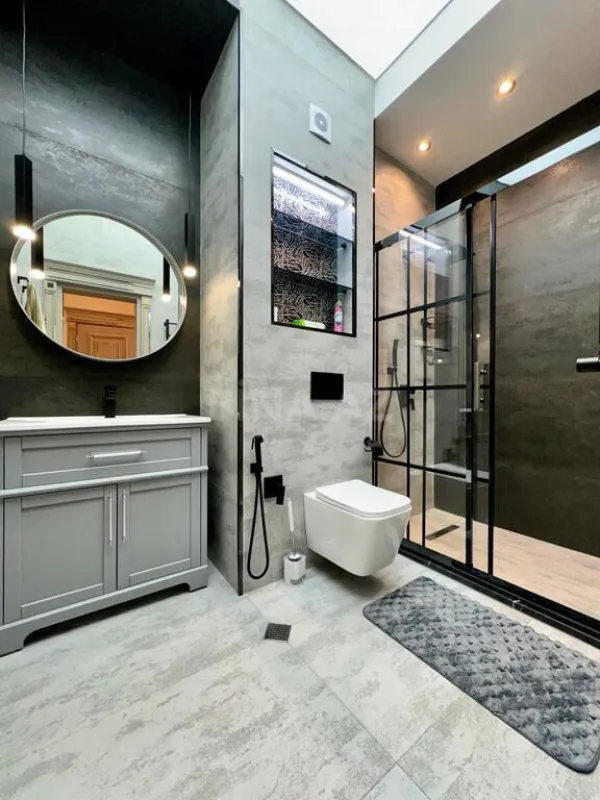 Kirayə verilir 4 otaqlı mənzil 250 m²