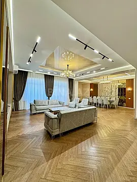 Kirayə verilir 4 otaqlı mənzil 255 m² — Bakı, Sahil qəs. 4 otaq 255.00 m²
