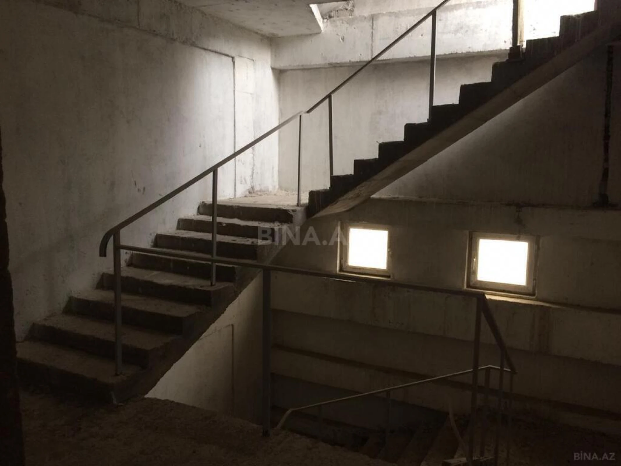 Satılır obyekt 2000 m²