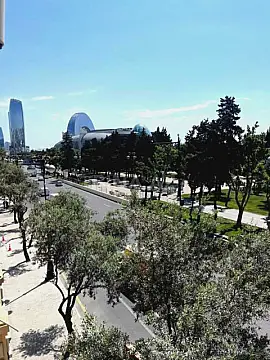 Satılır 4 otaqlı mənzil 150 m²