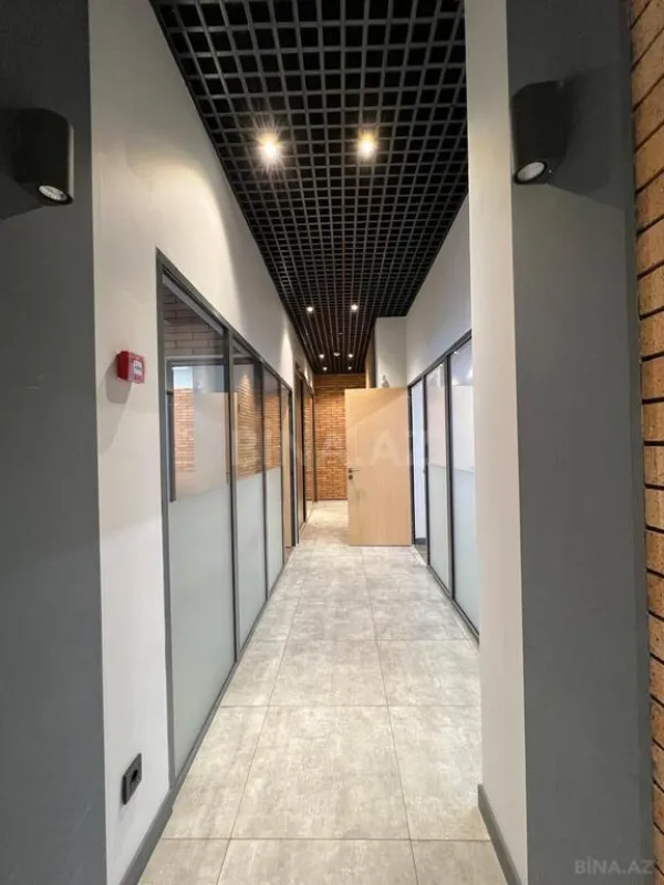 Kirayə verilir 8 otaqlı ofis 350 m²