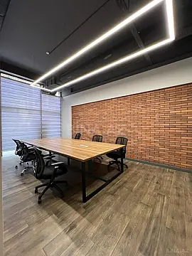 Kirayə verilir 8 otaqlı ofis 350 m²