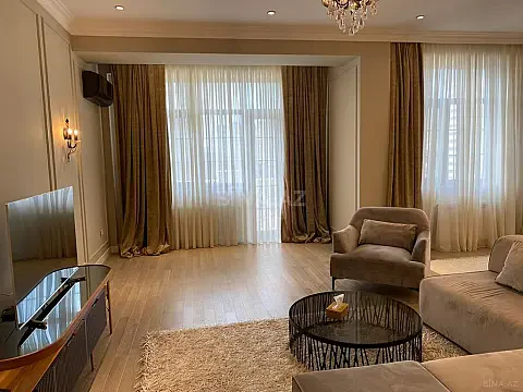 Kirayə verilir 2 otaqlı mənzil 110 m² — Bakı 2 otaq 110.00 m²