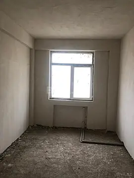 Satılır 2 otaqlı mənzil 74 m²
