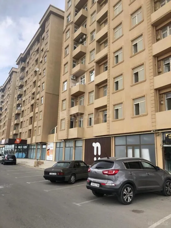 Satılır 2 otaqlı mənzil 74 m²