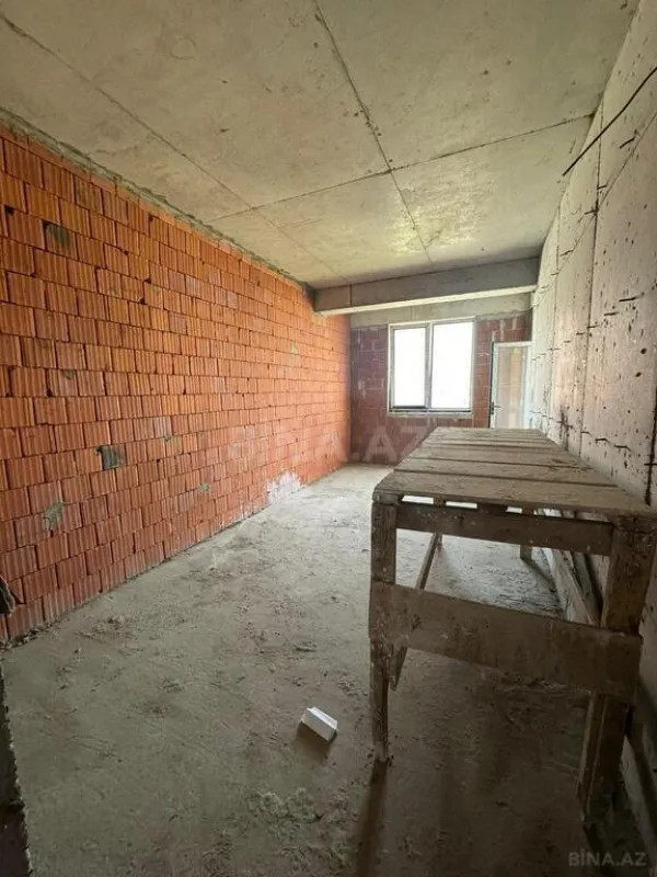 Satılır 2 otaqlı mənzil 57 m²