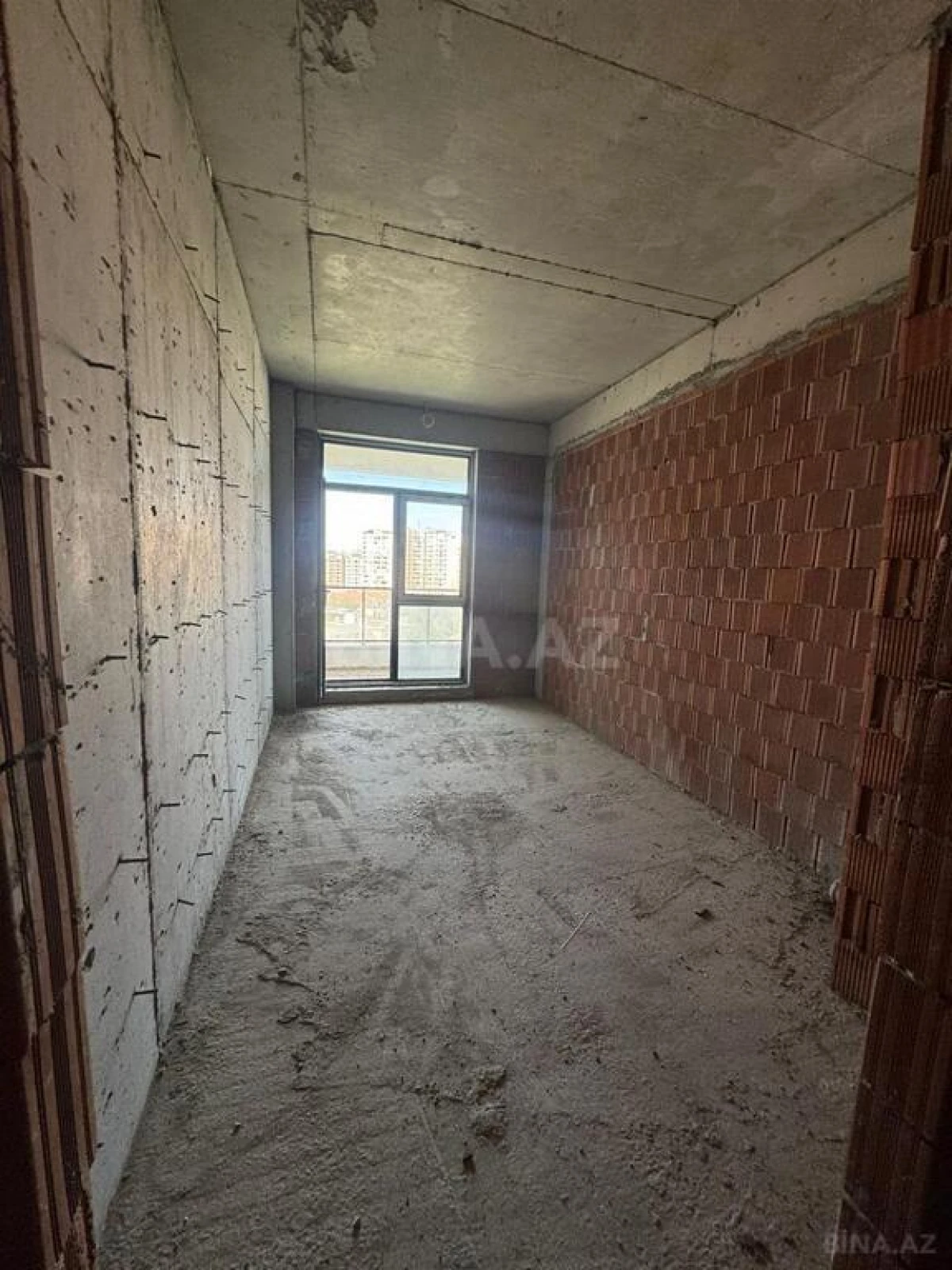 Satılır 2 otaqlı mənzil 57 m²