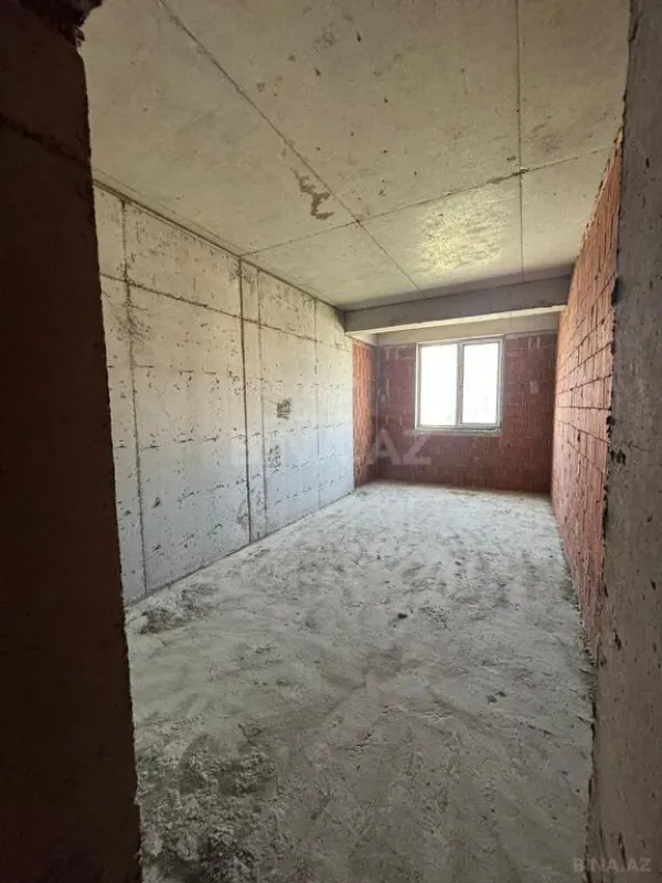 Satılır 2 otaqlı mənzil 57 m²