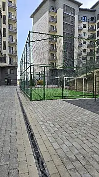 Satılır 4 otaqlı mənzil 206 m²