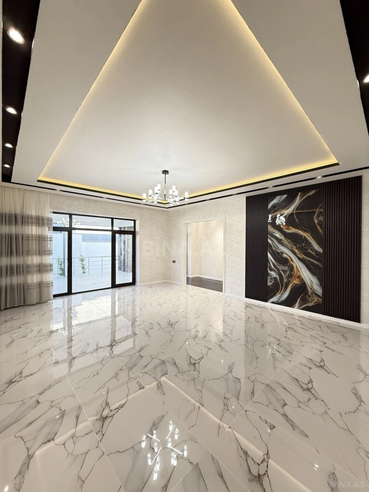 Satılır 4 otaqlı həyət evi 180 m²