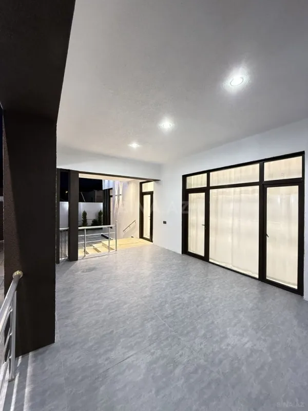 Satılır 4 otaqlı həyət evi 180 m²
