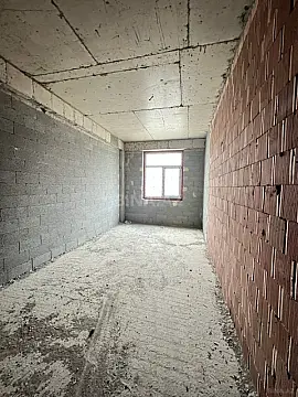 Satılır 3 otaqlı mənzil 163 m²