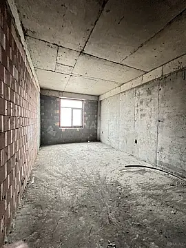 Satılır 3 otaqlı mənzil 163 m²