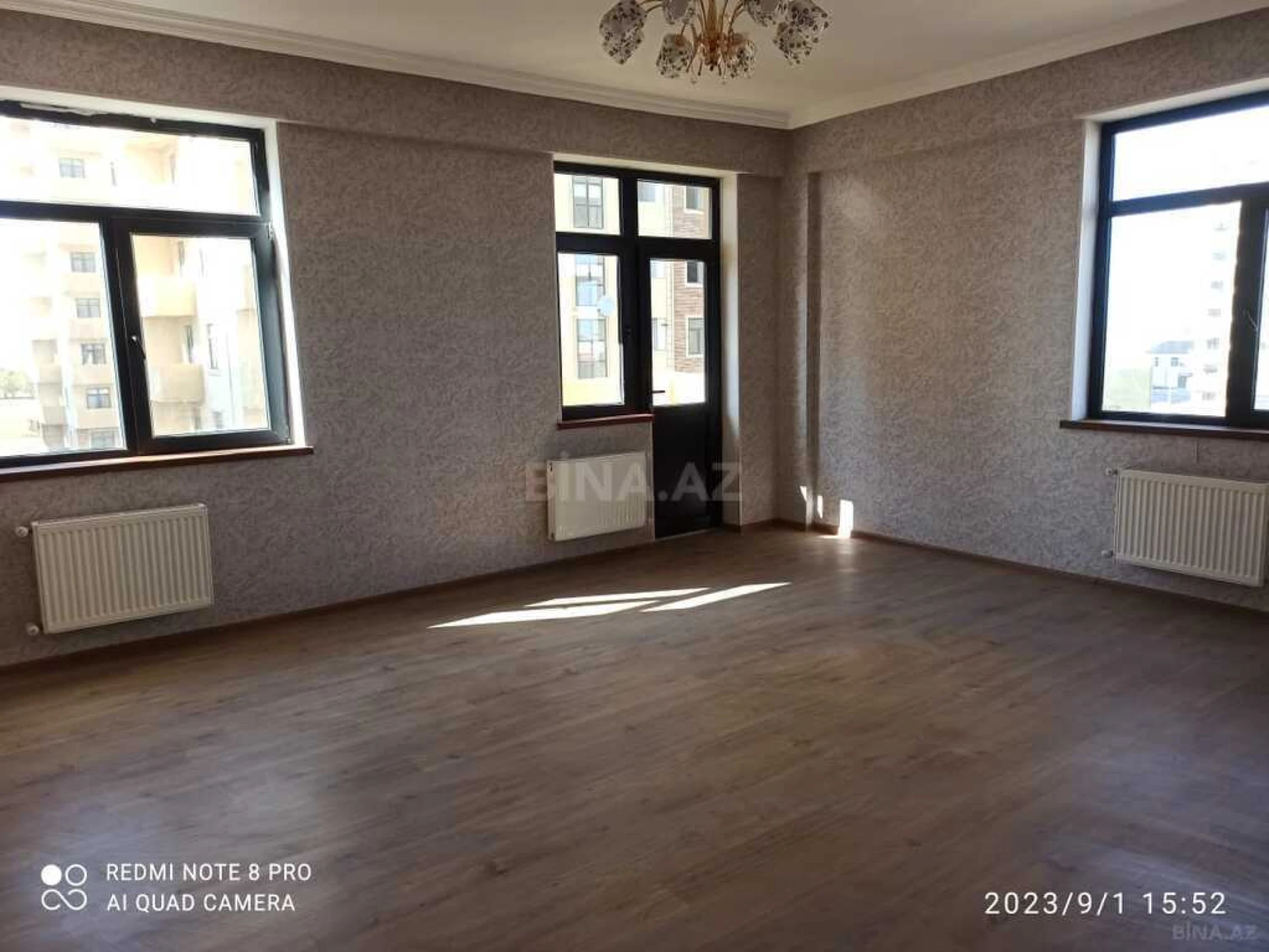Satılır 3 otaqlı mənzil 95 m²