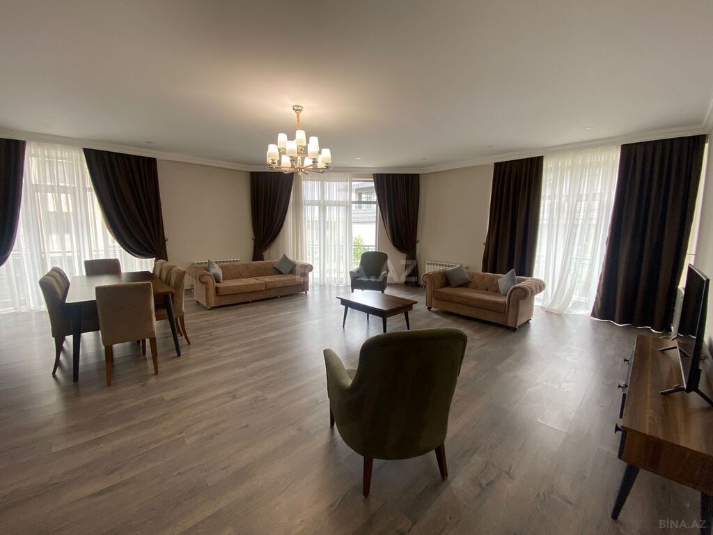 Kirayə verilir 4 otaqlı mənzil 195 m² — Bakı 4 otaq 195.00 m²