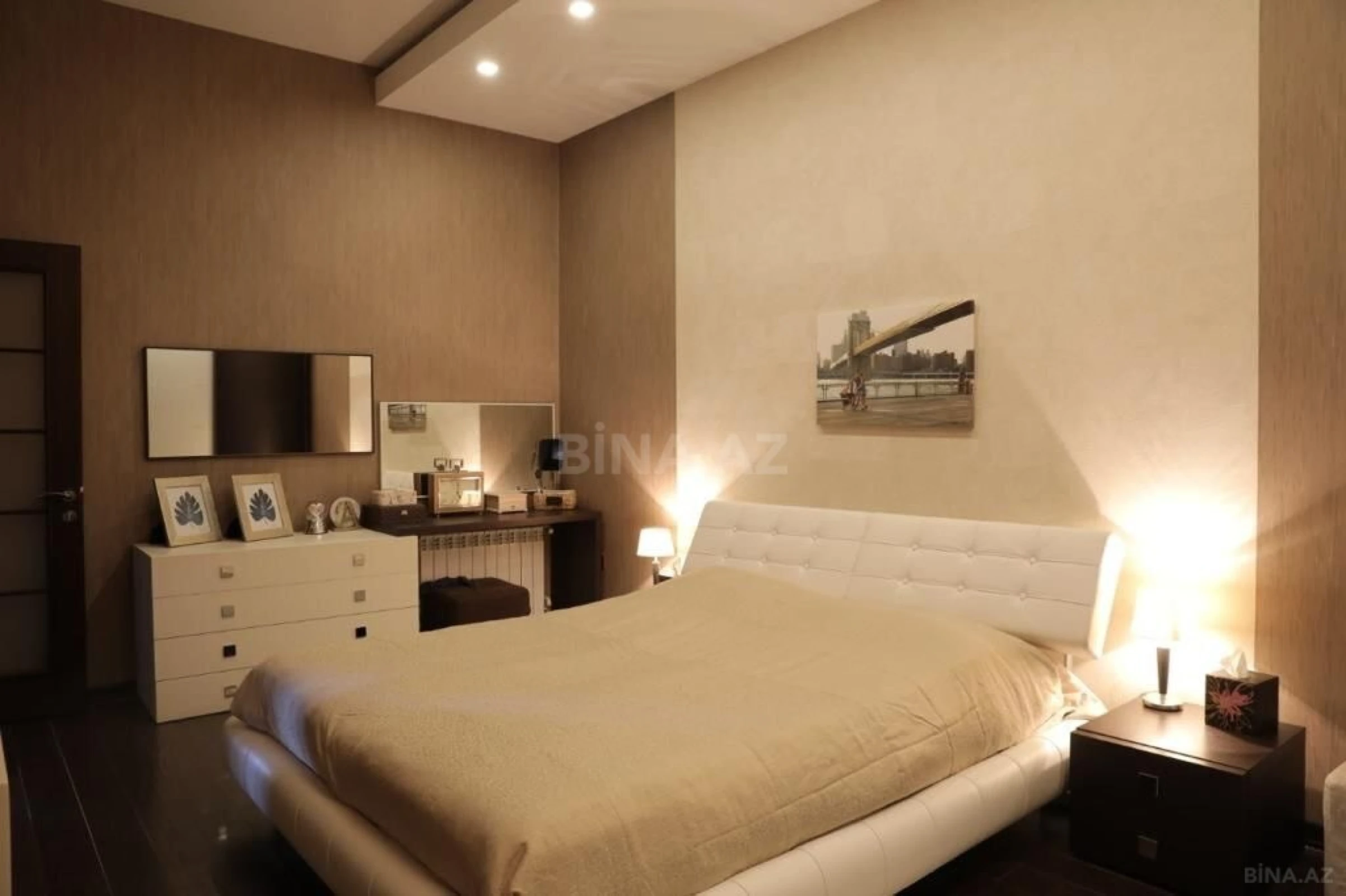 Kirayə verilir 5 otaqlı həyət evi 400 m²