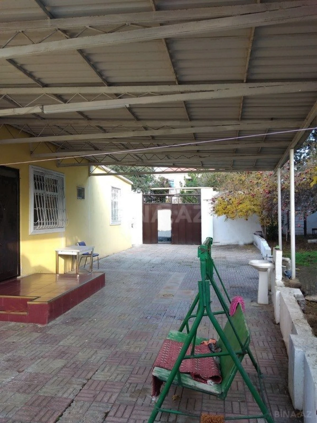 Satılır 4 otaqlı həyət evi 132.7 m²