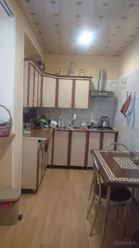 Satılır 4 otaqlı həyət evi 132.7 m²