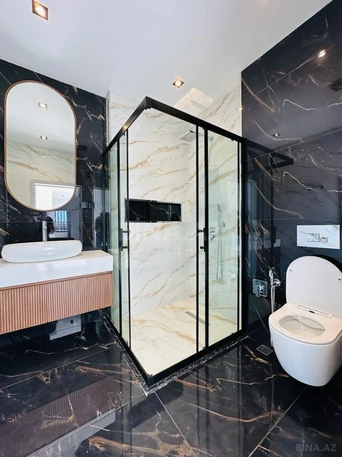 Kirayə verilir 4 otaqlı həyət evi 200 m²