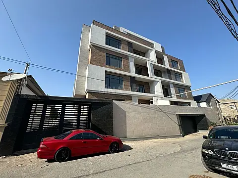 Satılır 2 otaqlı mənzil 90 m²
