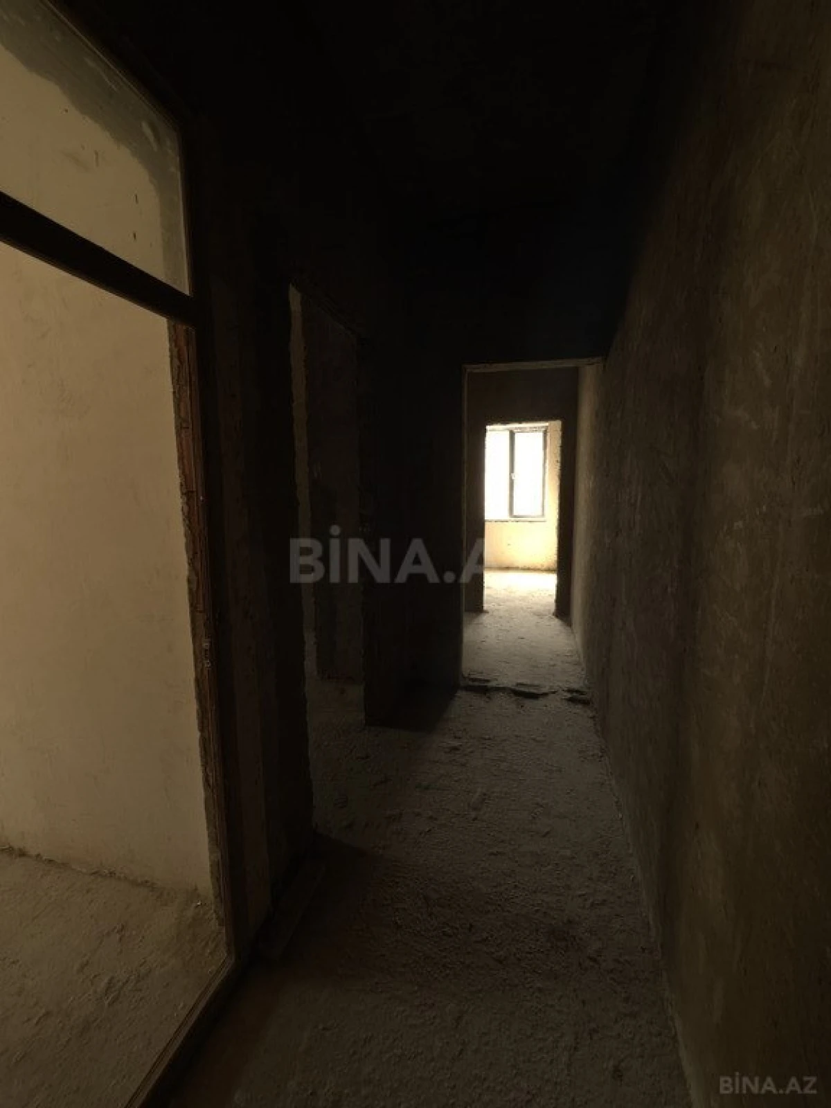 Satılır 2 otaqlı mənzil 90 m²