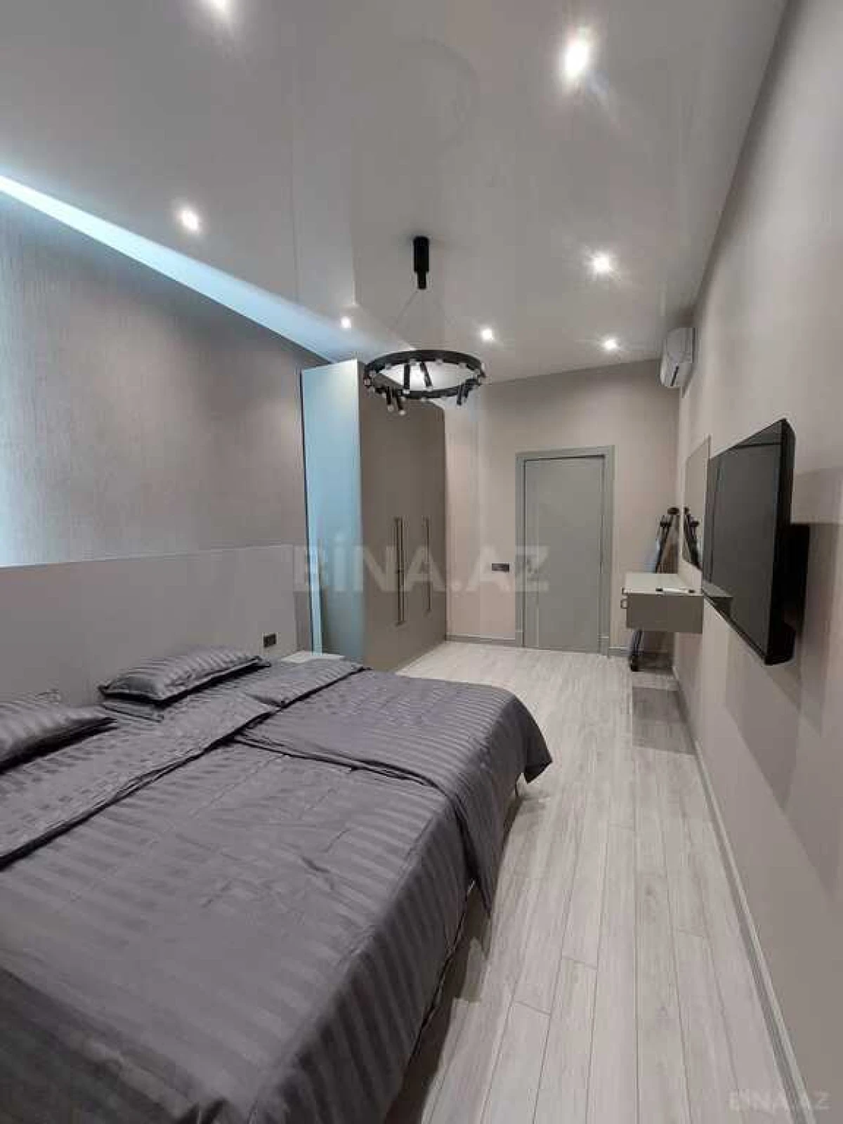 Kirayə verilir 3 otaqlı mənzil 115 m²