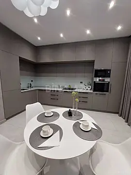 Kirayə verilir 3 otaqlı mənzil 115 m²