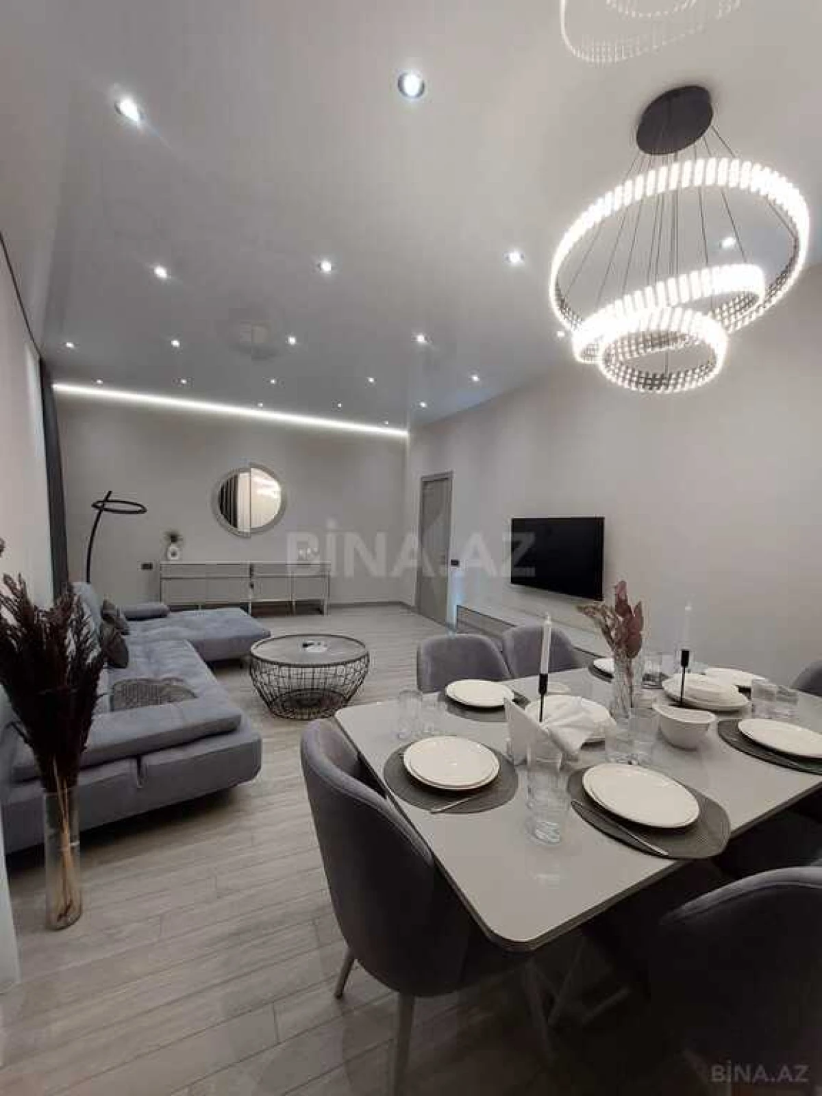 Kirayə verilir 3 otaqlı mənzil 115 m²